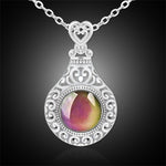 Load image into Gallery viewer, Temperature Change Color Mood Necklace - Chronotik
