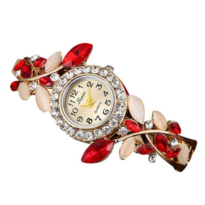 Crystal Leaf Bracelet Watch Women Fresh in your garden of time, this Crystal Leafs Bracelet Watch tells you every chapter of the story without skipping the pages. An array of dangling crystals and very pretty face designed exclusively for women go a long way into making your timetelling experience better than it already is.