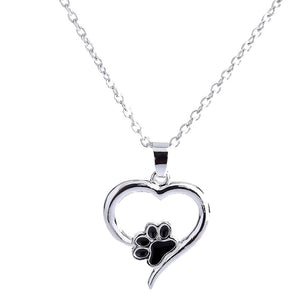 Paw in a Heart Necklace - Chronotik