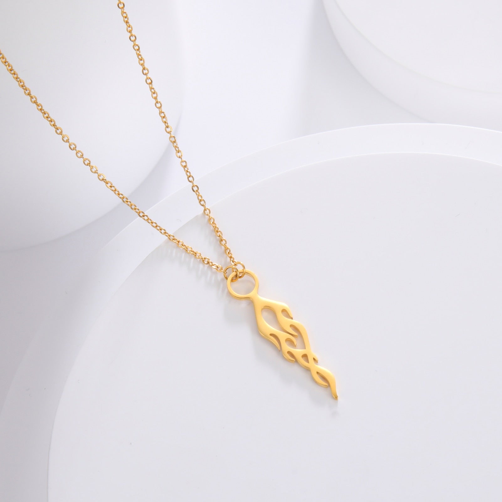Vintage Flame Pendant Necklace - Chronotik